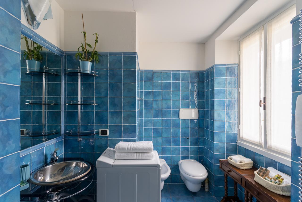 Apartamento Una Terrazza Da Sogno By Rent All Como Carate Urio Exterior foto