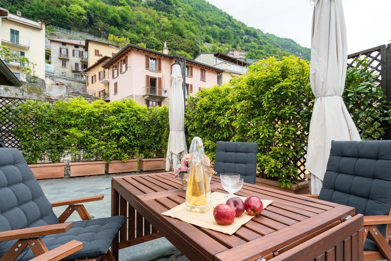 Apartamento Una Terrazza Da Sogno By Rent All Como Carate Urio Exterior foto